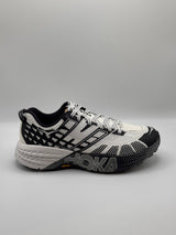 HOKA - SPEEDGOAT , BLACK/WHITE